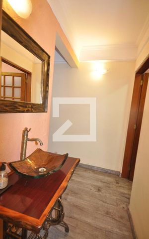 Casa à venda com 112m², 3 quartos e 2 vagasLavabo