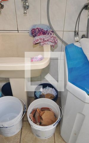 Casa à venda com 112m², 3 quartos e 2 vagasÁrea de Serviço