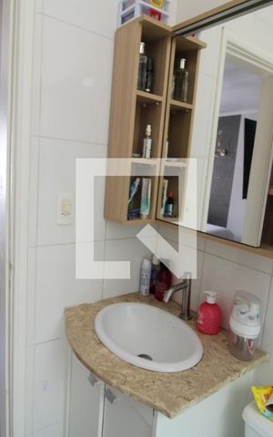 Casa à venda com 160m², 4 quartos e 2 vagasQuarto 2 - Banheiro
