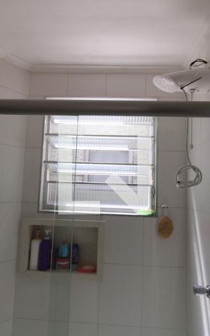 Casa à venda com 160m², 4 quartos e 2 vagasQuarto 2 - Banheiro