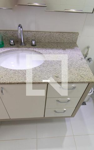 Apartamento para alugar com 121m², 2 quartos e 2 vagasBanheiro da Suíte 2