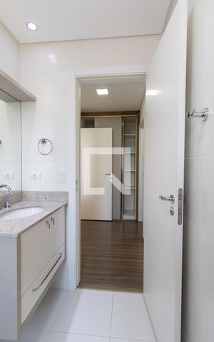 Apartamento para alugar com 121m², 2 quartos e 2 vagasBanheiro da Suíte 1