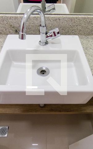 Apartamento para alugar com 121m², 2 quartos e 2 vagasLavabo