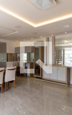 Apartamento para alugar com 121m², 2 quartos e 2 vagasSala