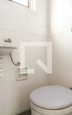 Apartamento para alugar com 180m², 2 quartos e 1 vagaBanheiro de Serviço