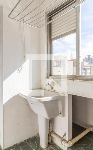 Apartamento para alugar com 180m², 2 quartos e 1 vagaÁrea de Serviço