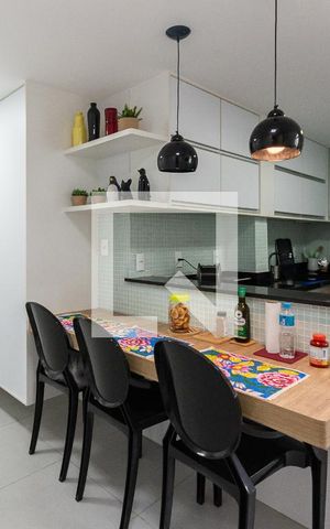 Apartamento à venda com 200m², 3 quartos e 2 vagasCozinha
