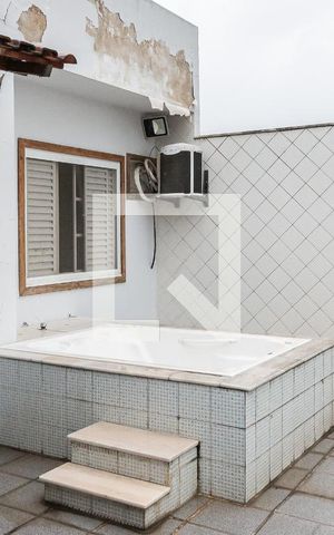 Apartamento à venda com 200m², 3 quartos e 2 vagasCobertura