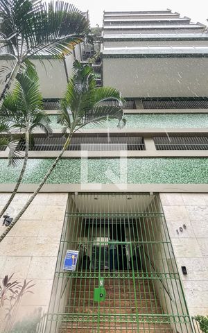 Apartamento à venda com 200m², 3 quartos e 2 vagasFachada