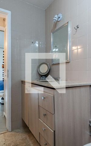Apartamento à venda com 200m², 3 quartos e 2 vagasBanheiro Suíte