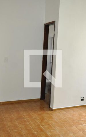 Casa de condomínio à venda com 250m², 4 quartos e 3 vagasQuarto 1