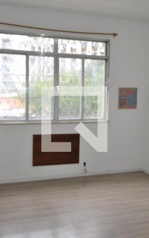 Casa de condomínio à venda com 250m², 4 quartos e 3 vagasQuarto 3
