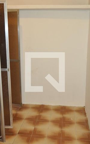 Casa de condomínio à venda com 250m², 4 quartos e 3 vagasBanheiro de Serviço 2