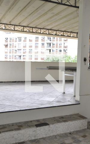Casa de condomínio à venda com 250m², 4 quartos e 3 vagasÁrea Gourmet