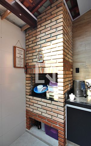 Casa de condomínio à venda com 114m², 2 quartos e 1 vaga Churrasqueira