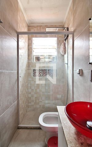 Casa de condomínio à venda com 114m², 2 quartos e 1 vagaBanheiro Social