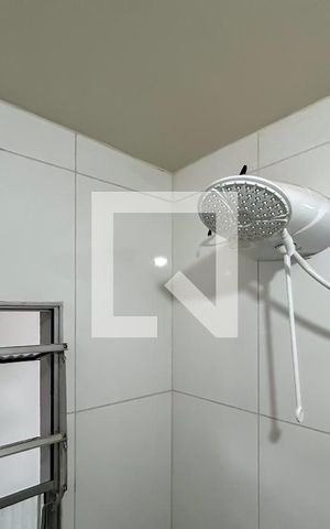 Casa para alugar com 15m², 1 quarto e sem vagaChuveiro