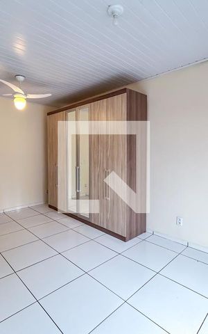 Casa para alugar com 15m², 1 quarto e sem vagaQuarto