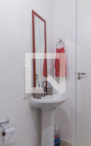 Apartamento para alugar com 38m², 2 quartos e 1 vaga Apartamento para alugar com 38m², 2 quartos e 1 vagaBanheiro