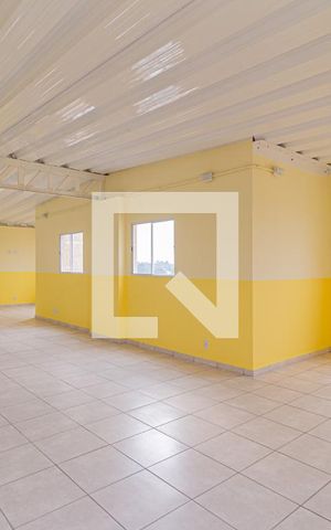 Apartamento para alugar com 38m², 2 quartos e 1 vagaÁrea comum - Salão de festas