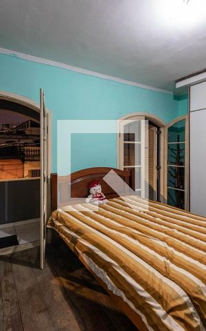 Casa à venda com 180m², 4 quartos e 2 vagas Casa à venda com 180m², 4 quartos e 2 vagasQuarto 2