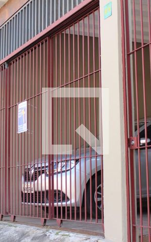 Casa à venda com 120m², 2 quartos e 1 vagaFachada