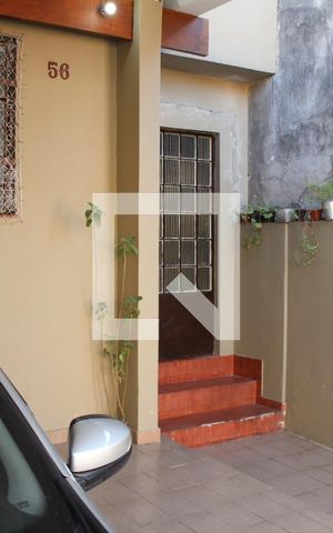 Casa à venda com 120m², 2 quartos e 1 vagaÁrea comum