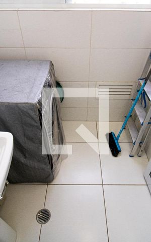 Apartamento à venda com 47m², 2 quartos e 1 vaga Apartamento à venda com 47m², 2 quartos e 1 vagaÁrea de Serviço