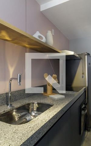 Studio à venda com 28m², 1 quarto e sem vaga Studio à venda com 28m², 1 quarto e sem vagaÁrea comum - Salão de festas