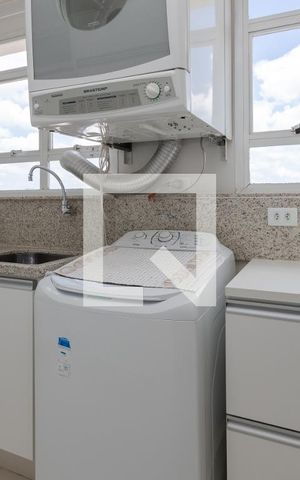 Apartamento à venda com 380m², 4 quartos e 3 vagas Apartamento à venda com 380m², 4 quartos e 3 vagasArea de Serviço