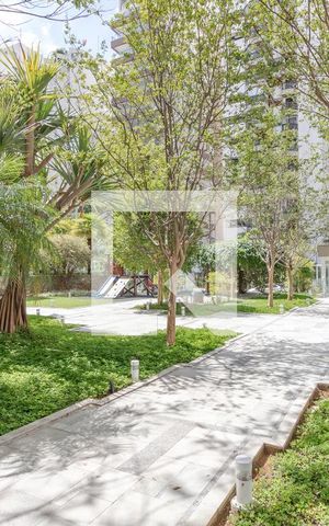 Apartamento à venda com 380m², 4 quartos e 3 vagas Apartamento à venda com 380m², 4 quartos e 3 vagasÁrea Comum