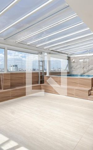 Apartamento à venda com 380m², 4 quartos e 3 vagas Apartamento à venda com 380m², 4 quartos e 3 vagasCobertura/ Terraço