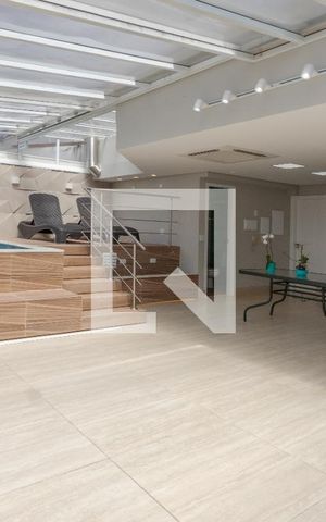 Apartamento à venda com 380m², 4 quartos e 3 vagas Apartamento à venda com 380m², 4 quartos e 3 vagasCobertura/ Terraço
