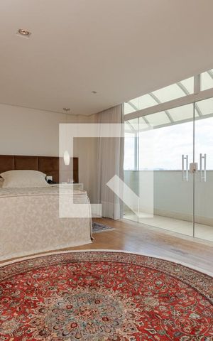 Apartamento à venda com 380m², 4 quartos e 3 vagas Apartamento à venda com 380m², 4 quartos e 3 vagasSuíte Master