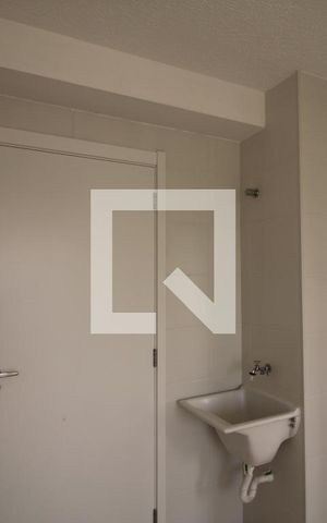 Apartamento para alugar com 33m², 2 quartos e sem vagaCozinha e Área de Serviço