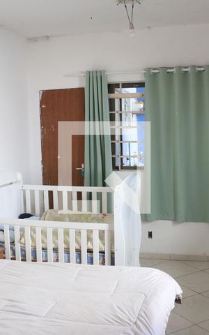 Casa à venda com 150m², 3 quartos e 2 vagasSuíte