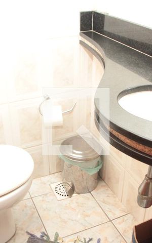 Apartamento à venda com 150m², 3 quartos e 2 vagaslavabo