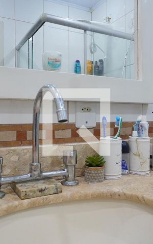 Casa à venda com 190m², 3 quartos e 3 vagas Casa à venda com 190m², 3 quartos e 3 vagasBanheiro