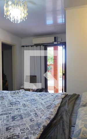 Casa à venda com 190m², 3 quartos e 3 vagas Casa à venda com 190m², 3 quartos e 3 vagasQuarto