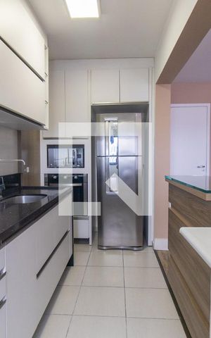 Apartamento para alugar com 74m², 2 quartos e 1 vagaCozinha