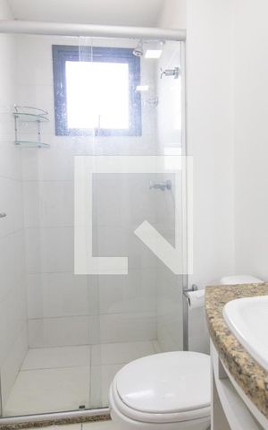 Apartamento para alugar com 74m², 2 quartos e 1 vagaBanheiro da Suite