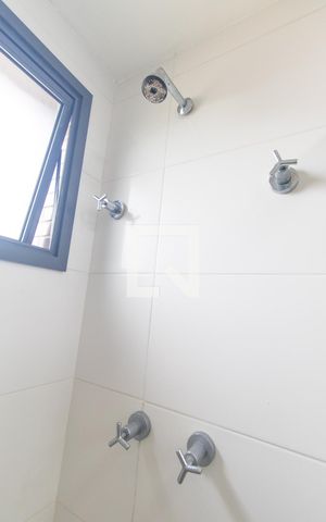 Apartamento para alugar com 74m², 2 quartos e 1 vagaBanheiro da Suite