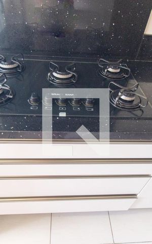 Apartamento para alugar com 74m², 2 quartos e 1 vagaCozinha