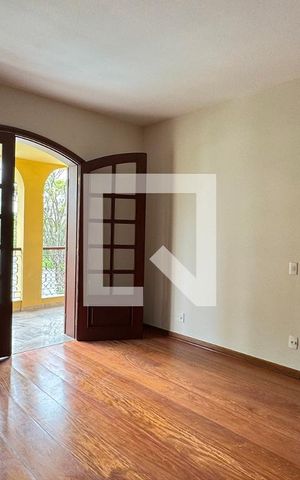 Casa de condomínio à venda com 630m², 4 quartos e 2 vagasSuíte 3