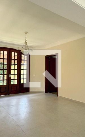 Casa de condomínio à venda com 630m², 4 quartos e 2 vagasSala de Jantar