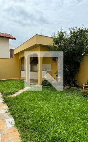 Casa de condomínio à venda com 630m², 4 quartos e 2 vagasChurrasqueira