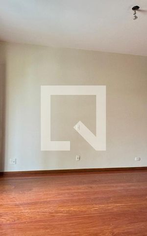 Casa de condomínio à venda com 630m², 4 quartos e 2 vagasSuíte 3