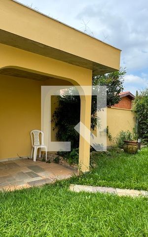 Casa de condomínio à venda com 630m², 4 quartos e 2 vagasChurrasqueira