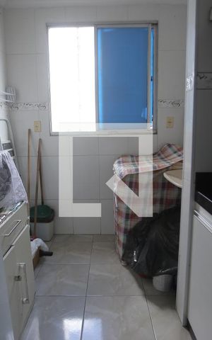 Apartamento para alugar com 42m², 2 quartos e 1 vagacozinha  e area de serviço