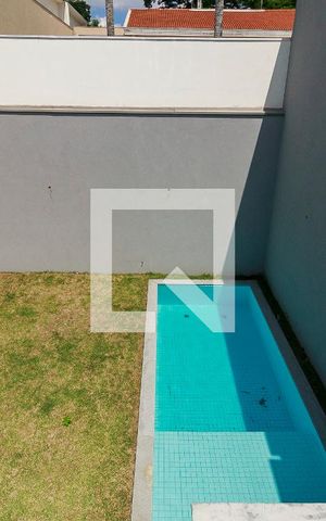 Casa de condomínio à venda com 455m², 4 quartos e 4 vagas Casa de condomínio à venda com 455m², 4 quartos e 4 vagasSuíte 1 - Vista